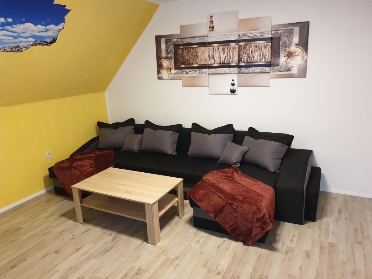 Grosszuegige Ferienwohnung In Furth Im Wald Eksteriør bilde